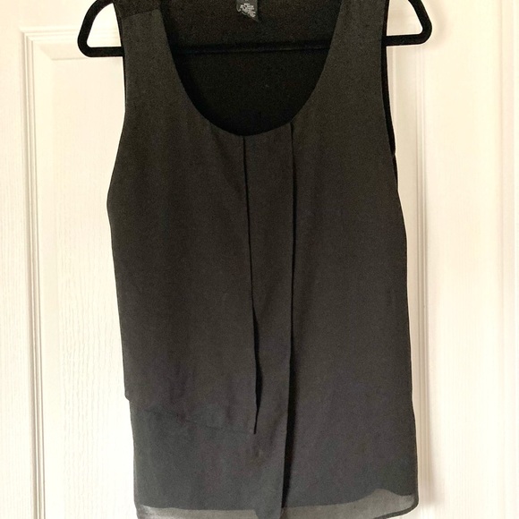 Grace Elements Sleeveless Top with Sheer Front Panels - Size M - Black - Picture 4 of 5